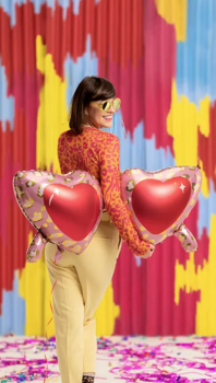 Preview: XXL Folienballon Figur - Herzchenbrille - 95cm x 41,5cm